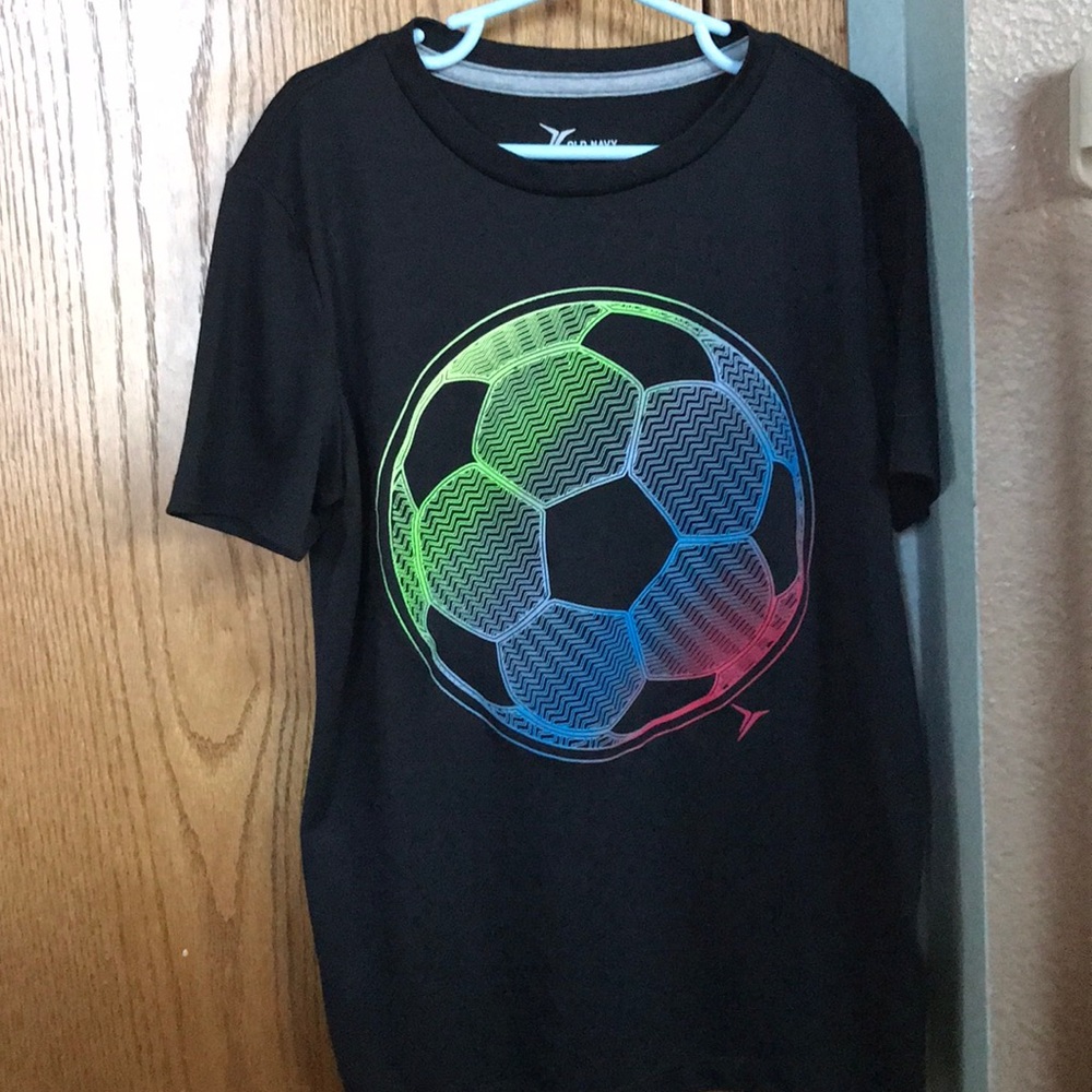 Boys size 8 soccer shirt